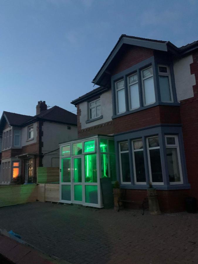 Family Holiday Home بلاكبول المظهر الخارجي الصورة